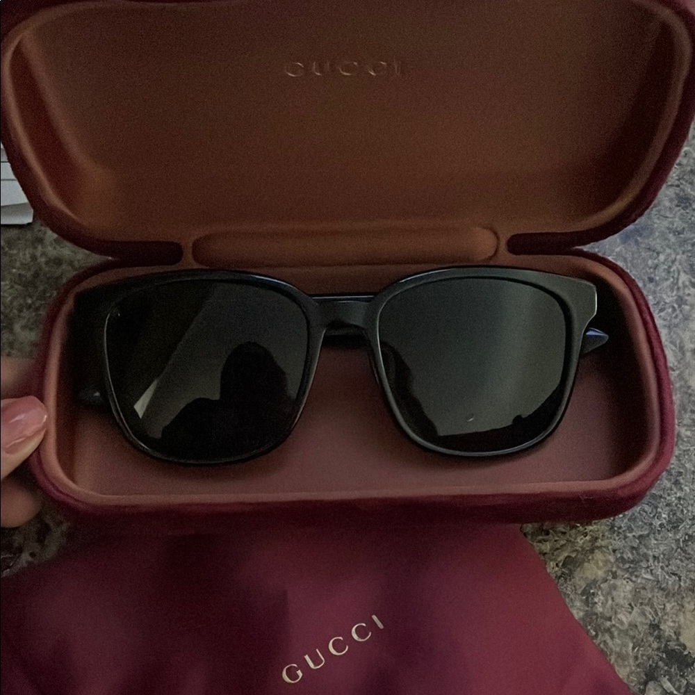 Gucci Black Sunglasses